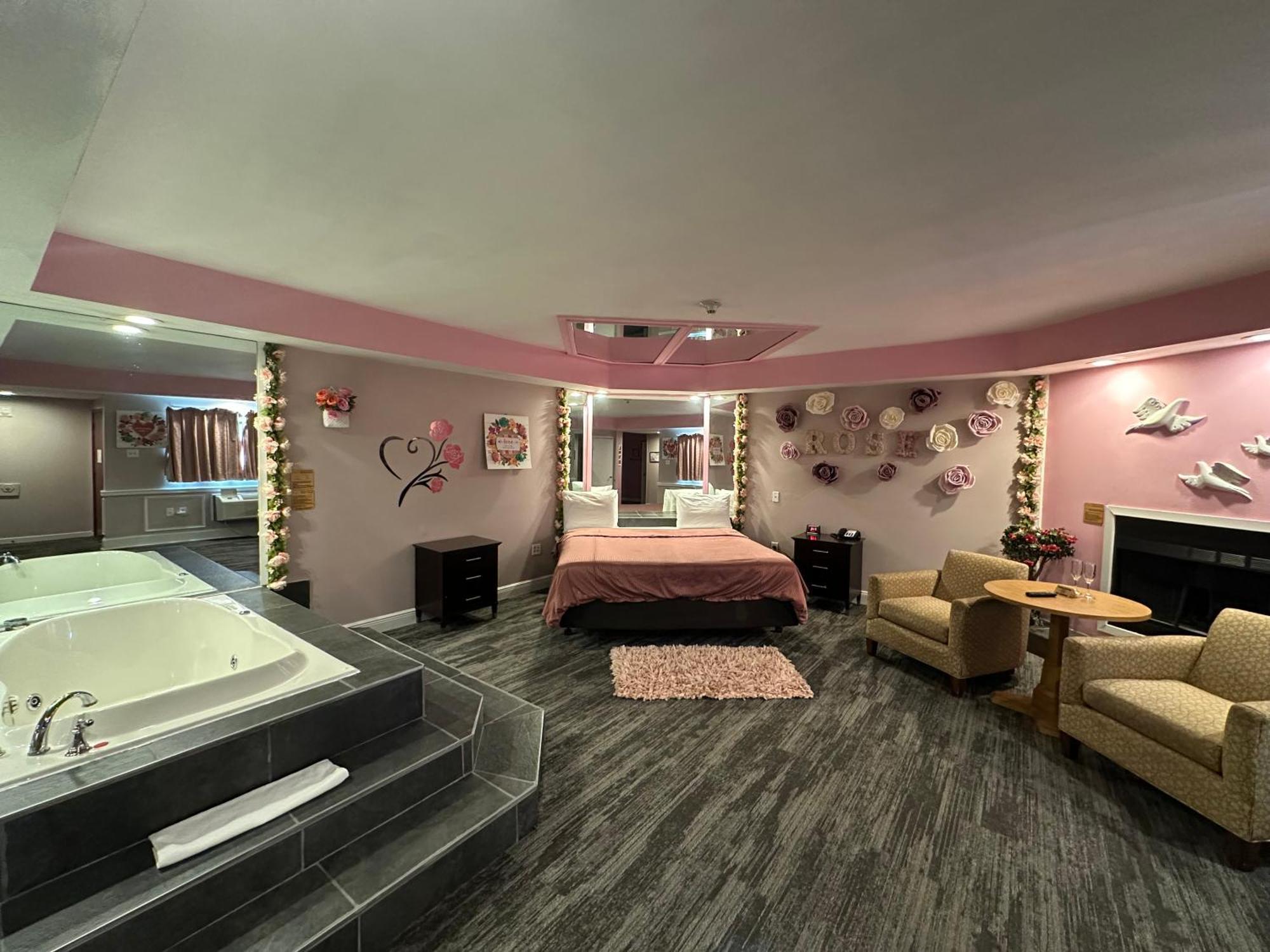 Inn Of The Dove - Romantic Luxury Suites With Jacuzzi & Fireplace At Harrisburg-Hershey-Philadelphia, Pa Exterior foto